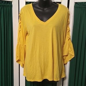 #392 ANA Medium golden yellow top with open sleeves